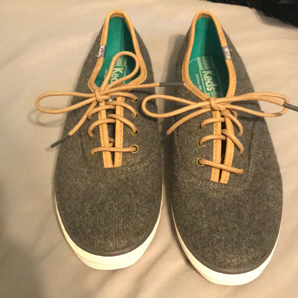 Grey Keds